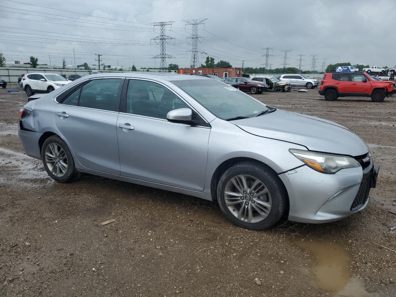 Toyota Camry le 2017