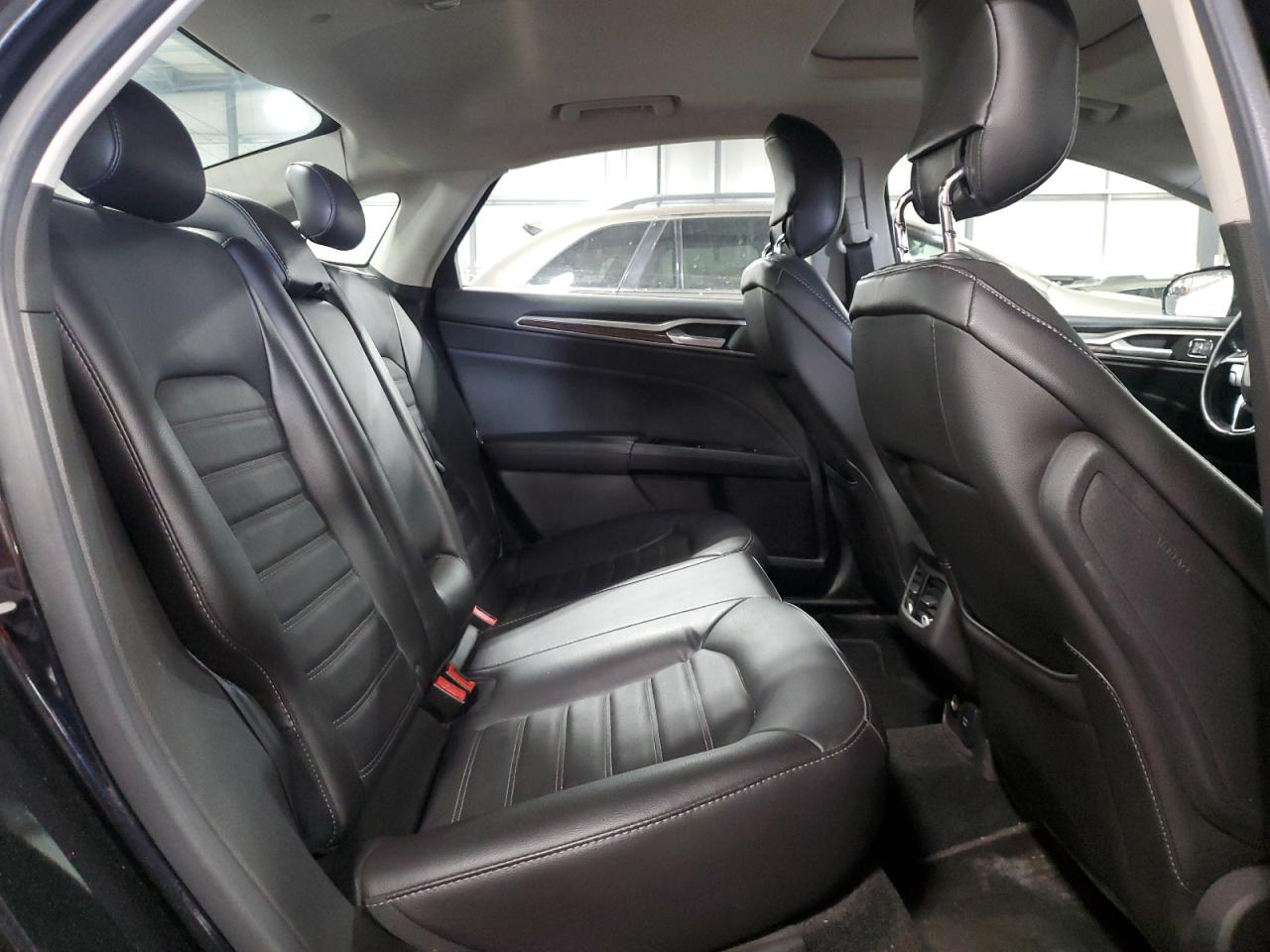 Ford Fusion se 2014