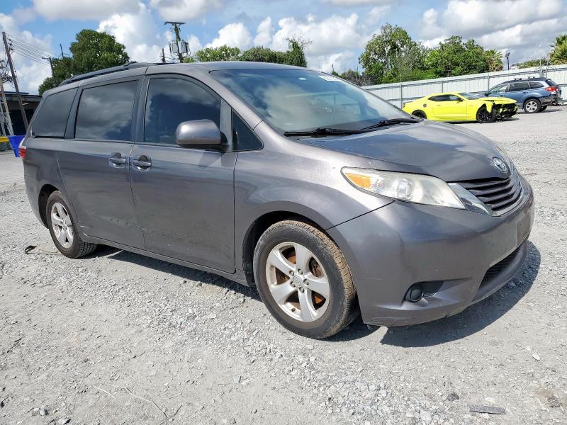 Vin: 5tdkz3dc2hs866571, lot: 62213225, toyota all models le 20174