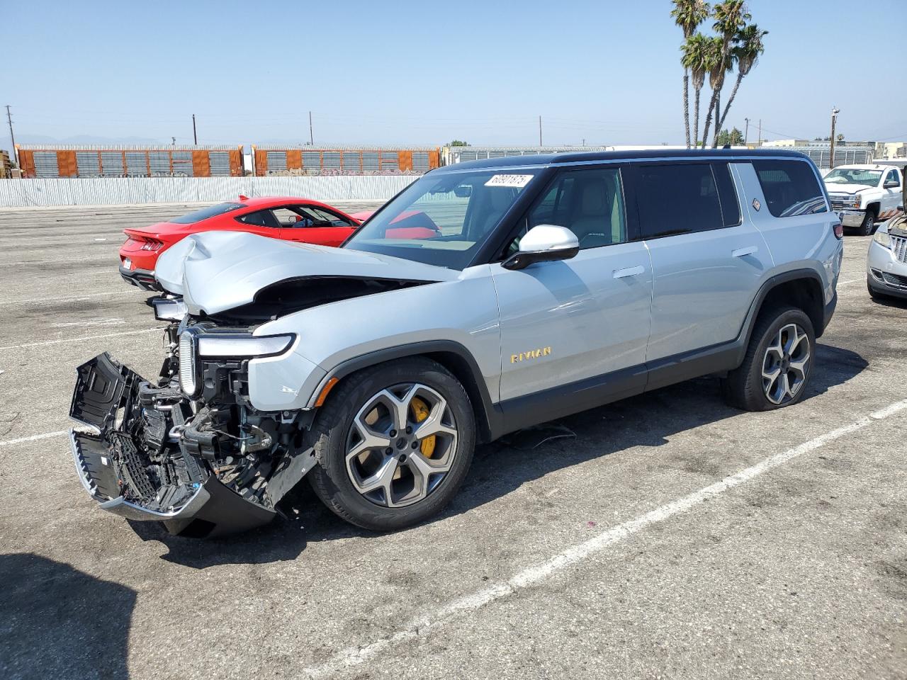 RIVIAN R1S ADVENTURE