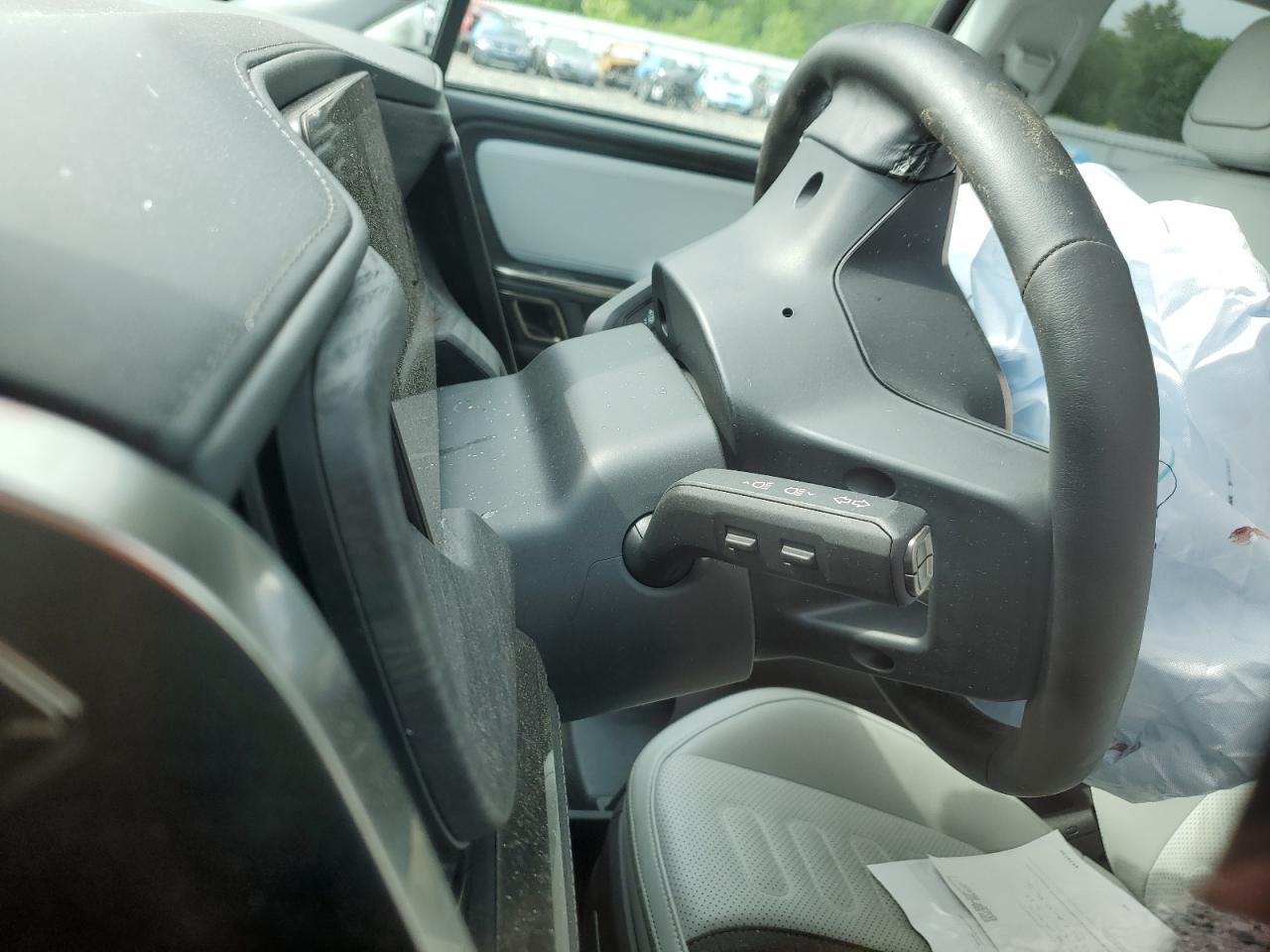 RIVIAN R1S ADVENTURE