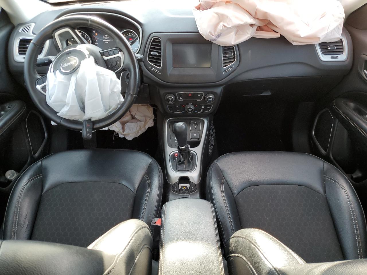 JEEP COMPASS LATITUDE