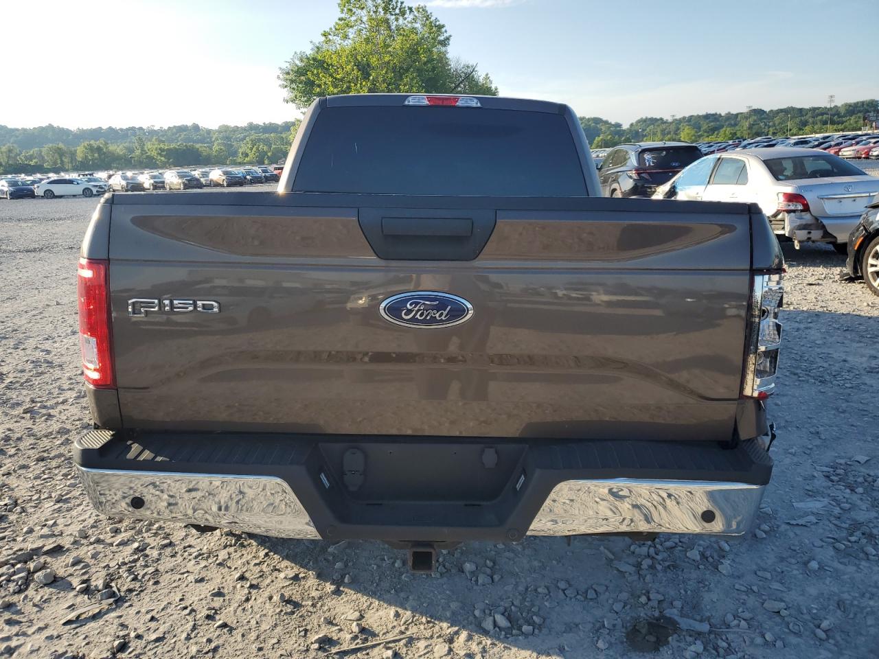 FORD F-150 SUPERCREW