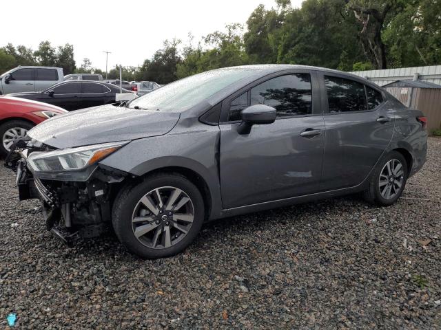 NISSAN VERSA SV