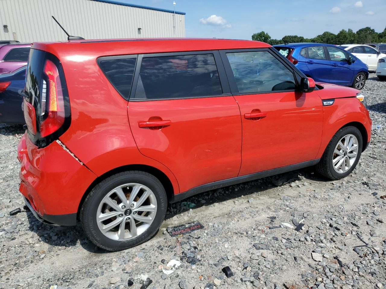 KIA SOUL +