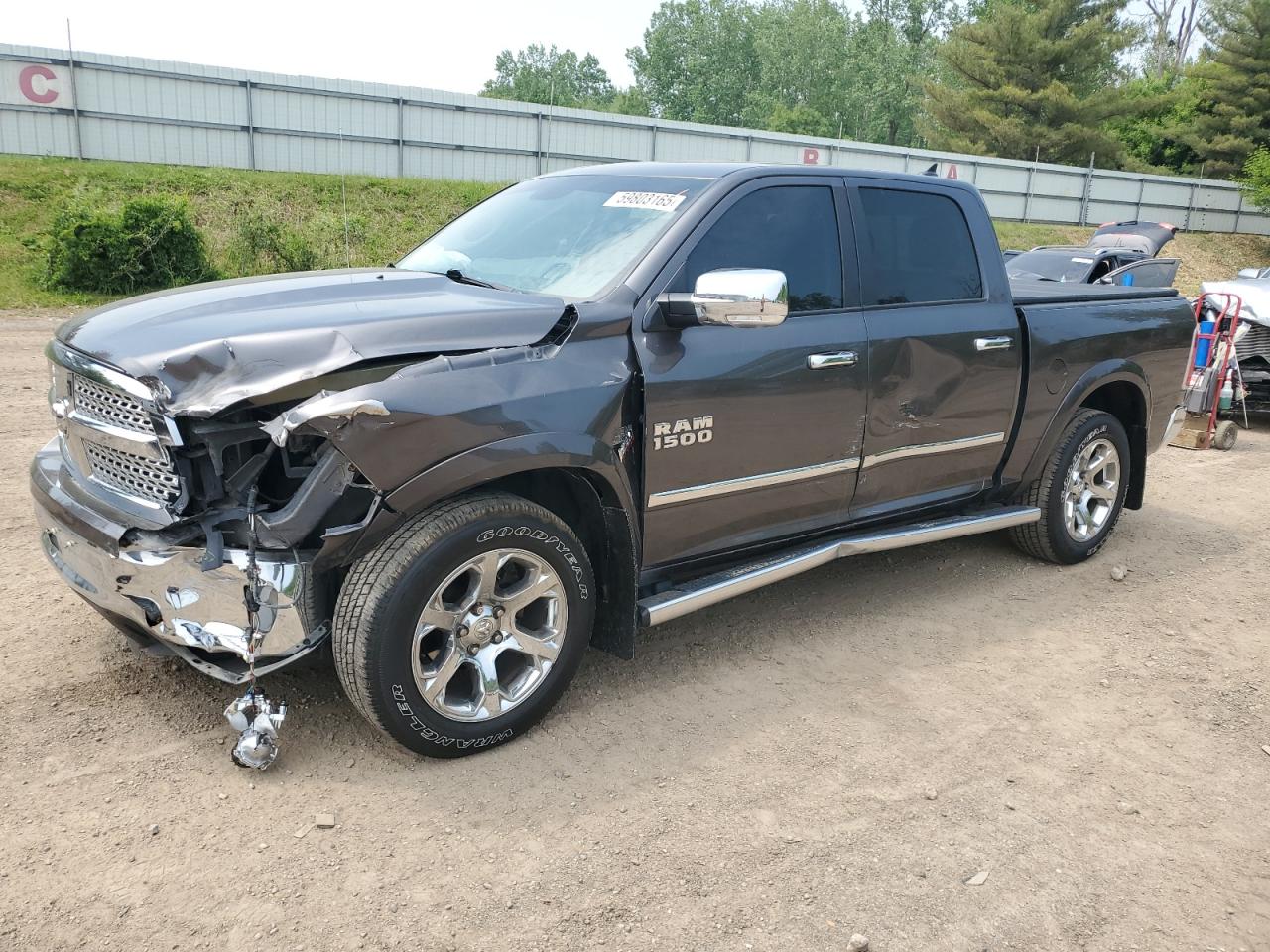 RAM 1500 LARAMIE