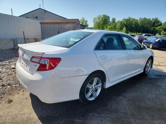 Vin: 4t1bf1fk0eu388123, lot: 60202895, toyota camry l 20143