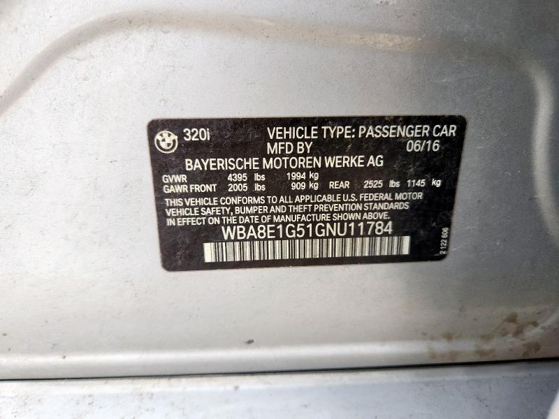 2016 BMW 320 I WBA8E1G51GNU11784