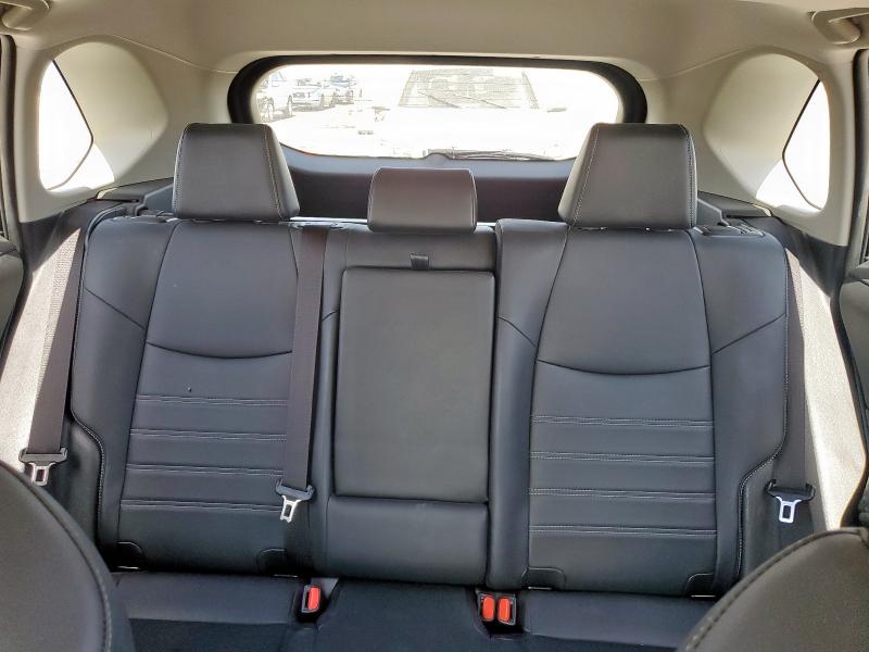 2020 TOYOTA RAV4 XLE P JTMC1RFV5LD056630