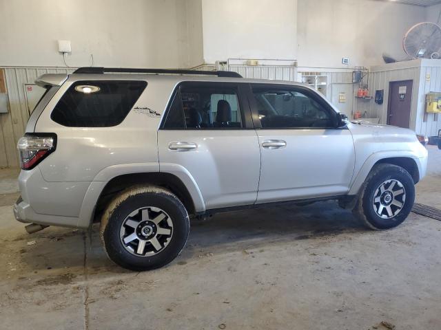 Vin: jtebu5jr5k5711024, lot: 61395295, toyota 4runner sr5/sr5 premium 20193