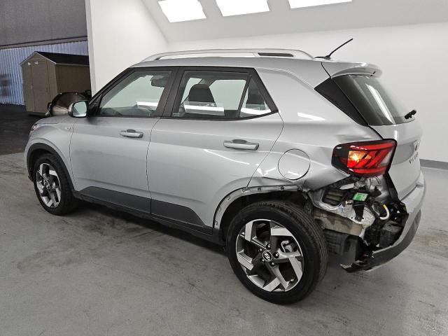 HYUNDAI VENUE SEL 2023 silver  gas KMHRC8A30PU220887 photo #3