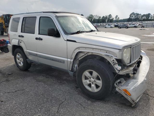 Vin: 1j4pn2gk2bw519189, lot: 61226965, jeep liberty sport 20114