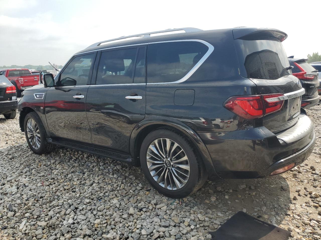 INFINITI QX80 BASE