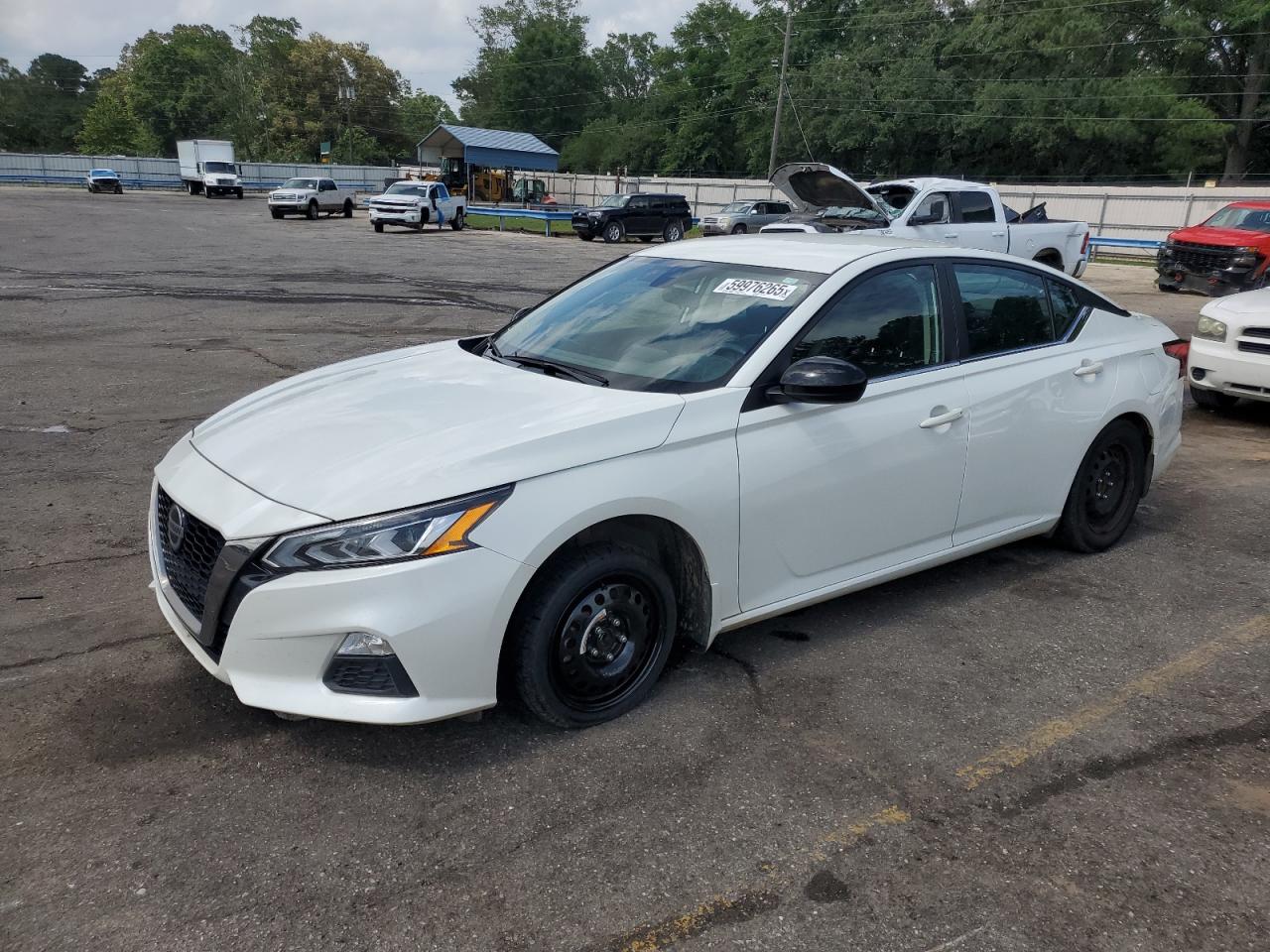 NISSAN ALTIMA SR