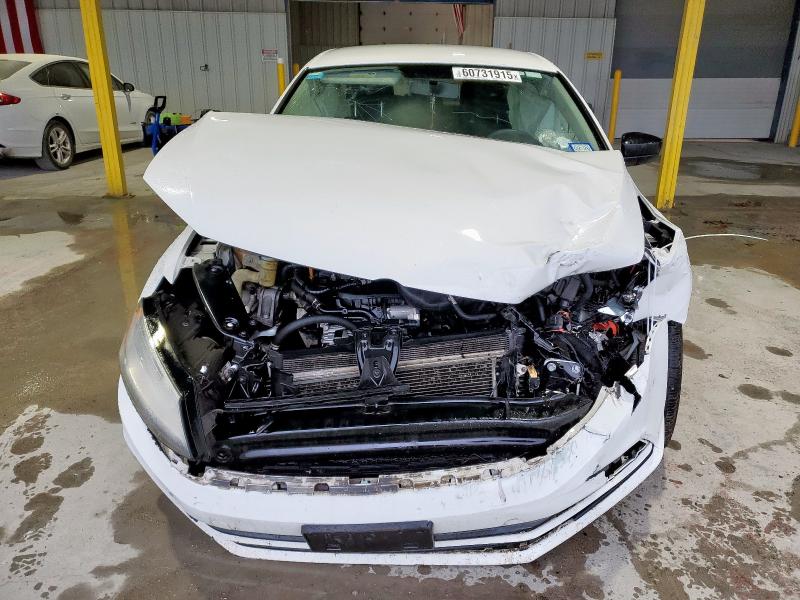 2015 VOLKSWAGEN JETTA SE 3VWD17AJ5FM268947