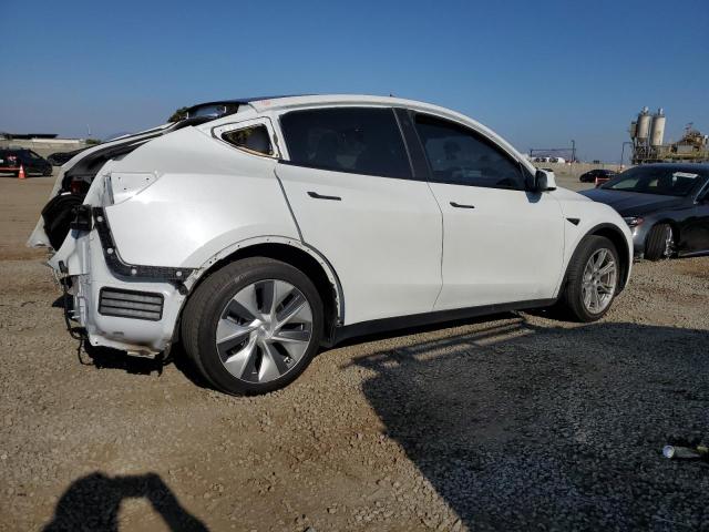 2021 TESLA MODEL Y 5YJYGDEE2MF072948