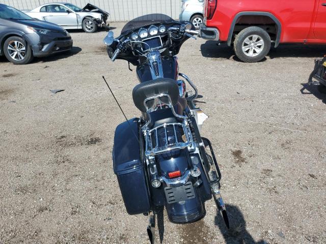 2019 HARLEY-DAVIDSON FLHX 1HD1KBC13KB637937