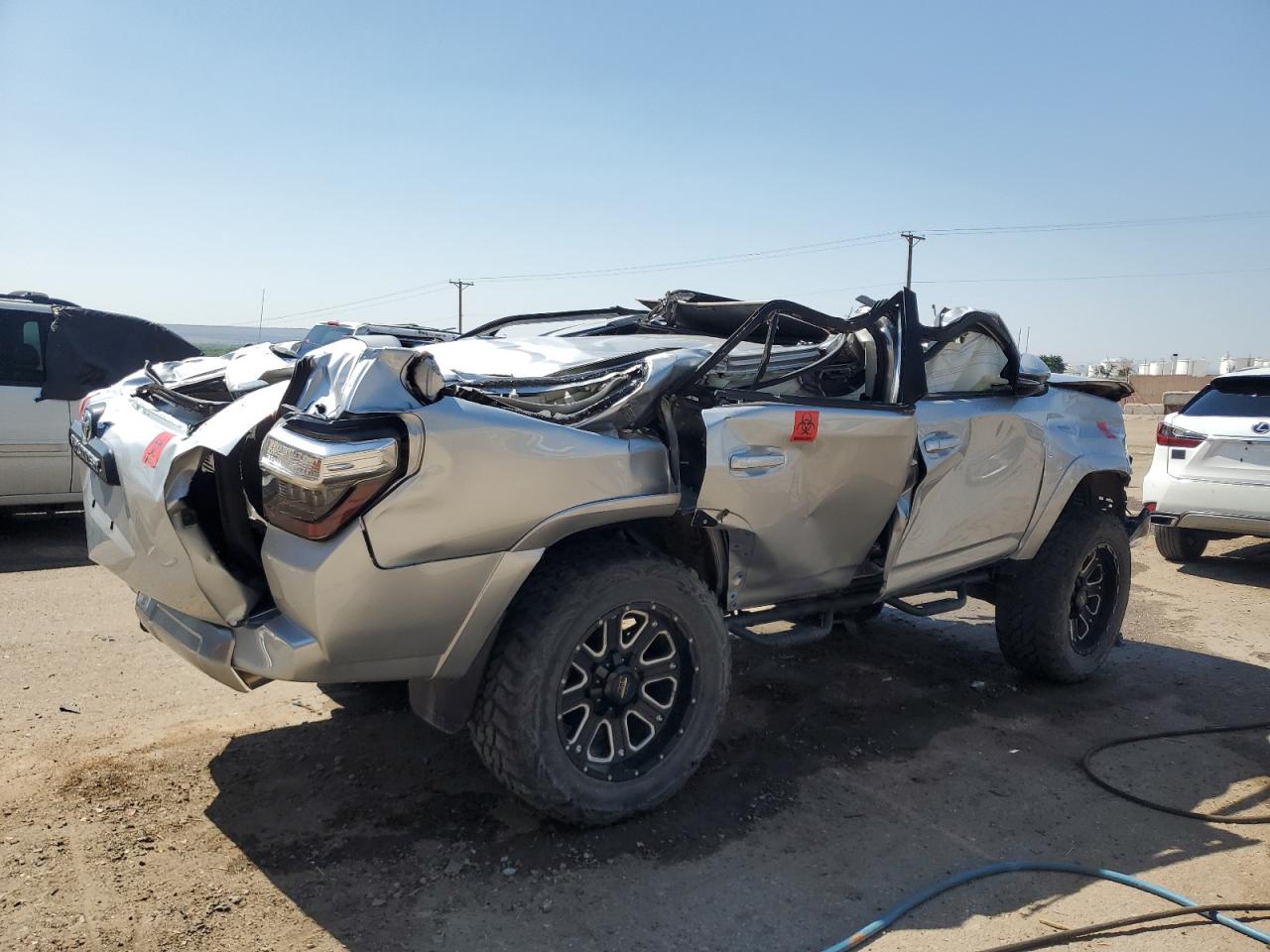 TOYOTA 4RUNNER SR5/SR5 PREMIUM