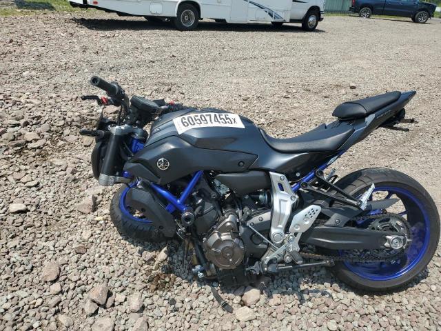 YAMAHA FZ07 2015 JYARM06E6FA000761 photo #4