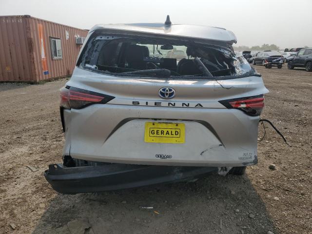 2022 TOYOTA SIENNA XLE - 5TDYRKEC0NS128511