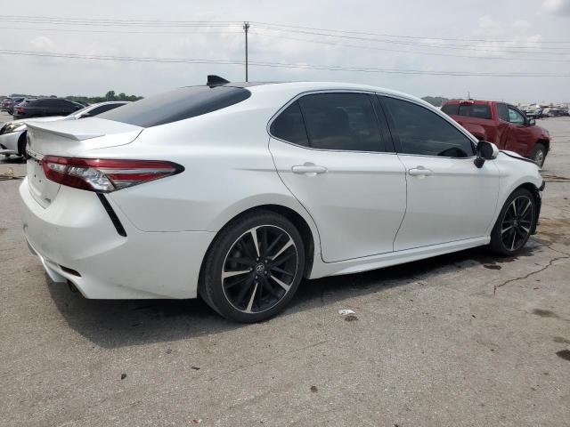 Vin: 4t1b61hk6ku680903, lot: 59698975, toyota camry xse 20193