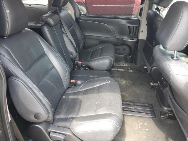 2016 TOYOTA SIENNA SE 5TDXK3DC4GS720388