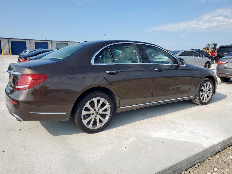 2018 MERCEDES-BENZ E 300 WDDZF4JB3JA312599