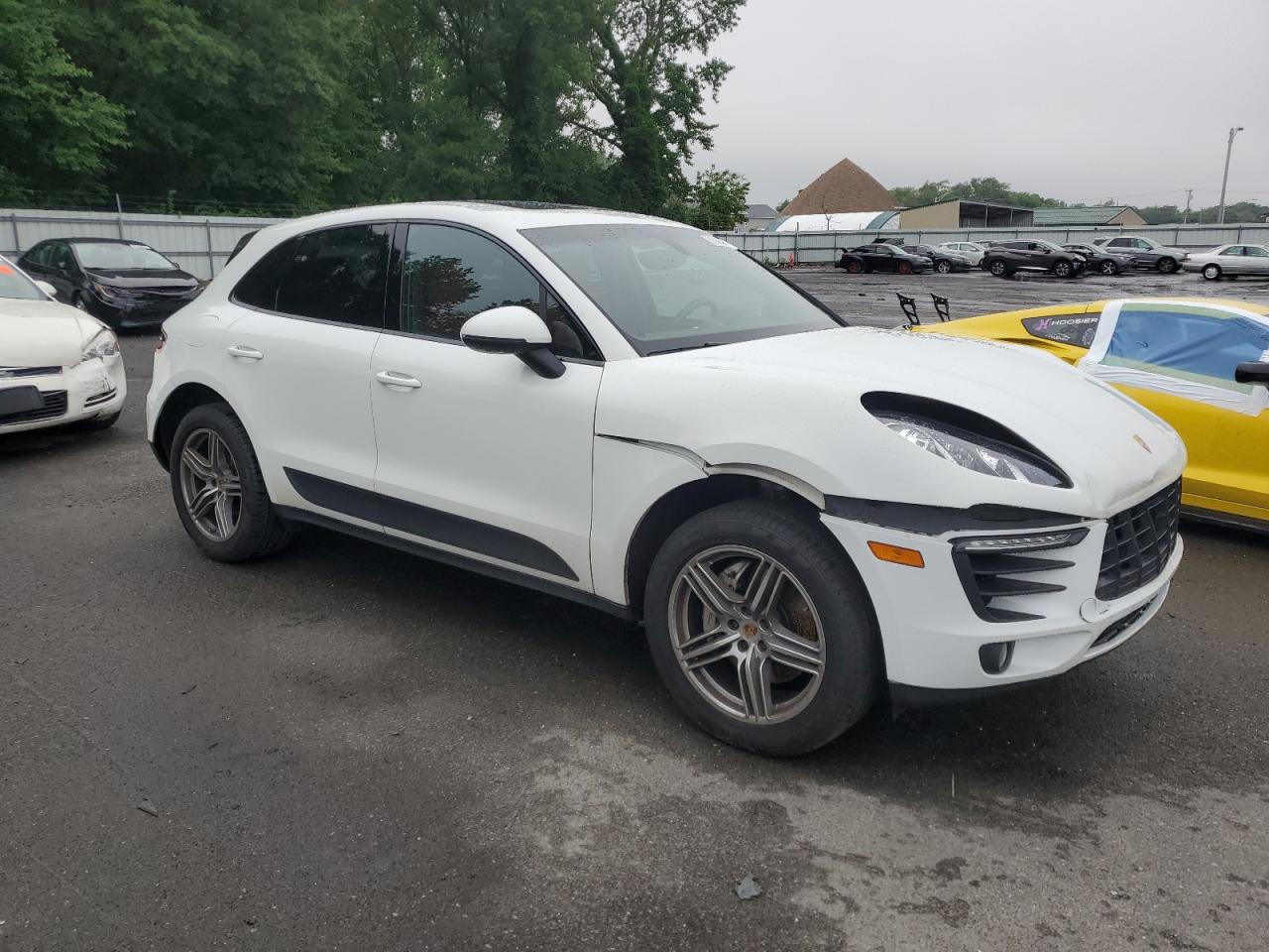 PORSCHE MACAN S