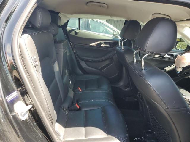 2018 INFINITI QX30 BASE SJKCH5CR6JA056966