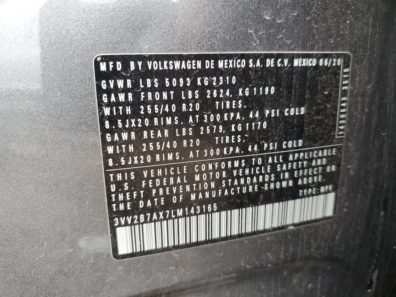 VOLKSWAGEN TIGUAN SE