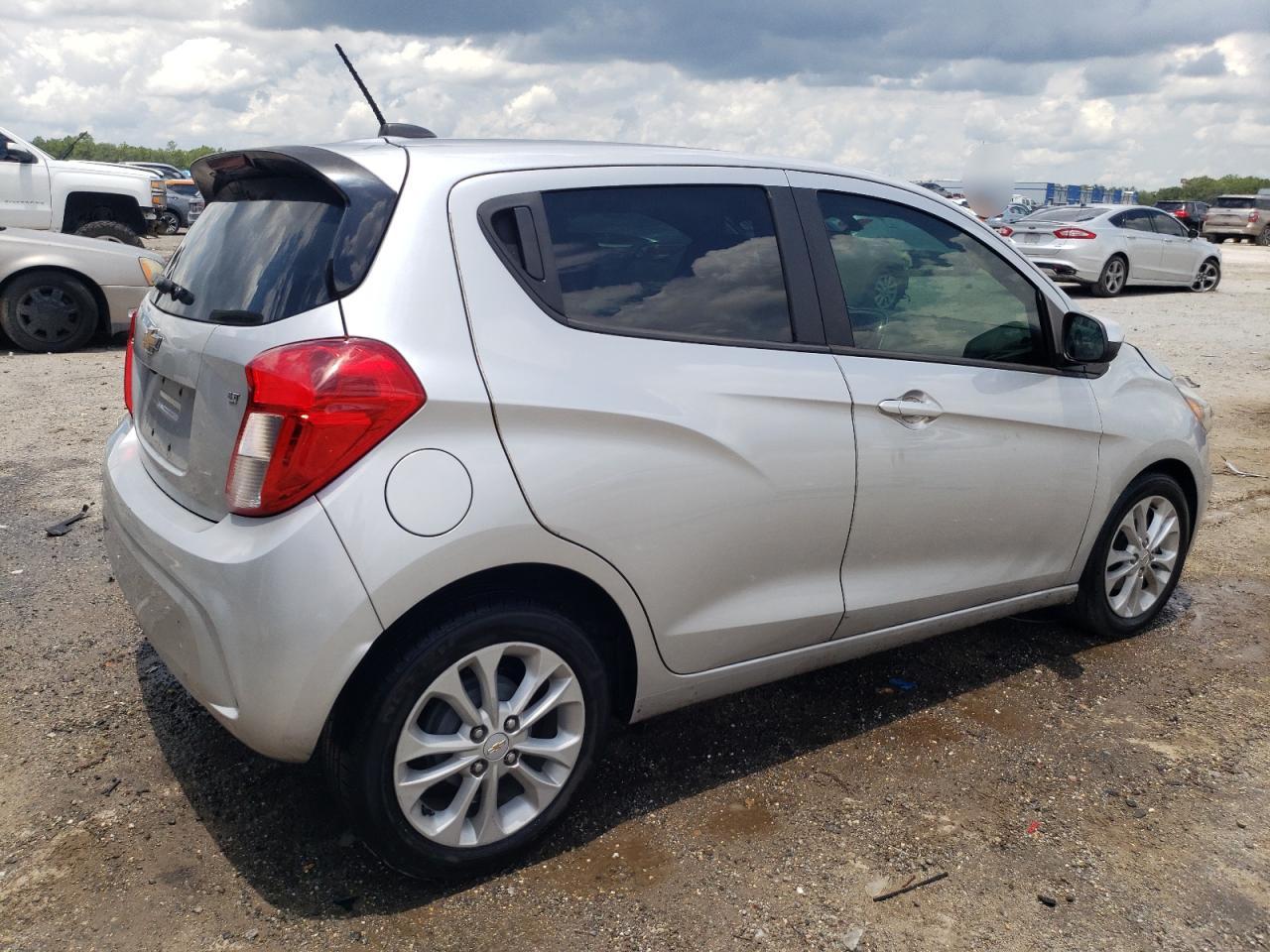 CHEVROLET SPARK 1LT