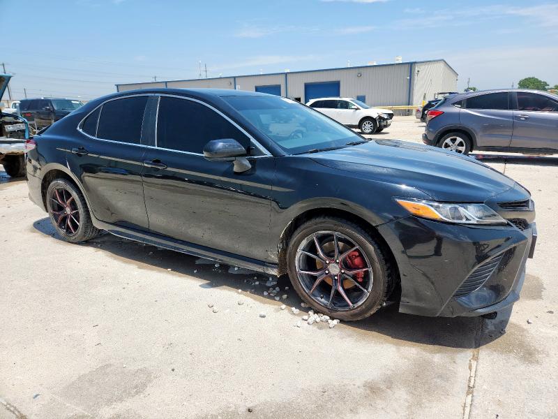 Vin: 4t1g11ak7lu324900, lot: 59786265, toyota camry se 20204