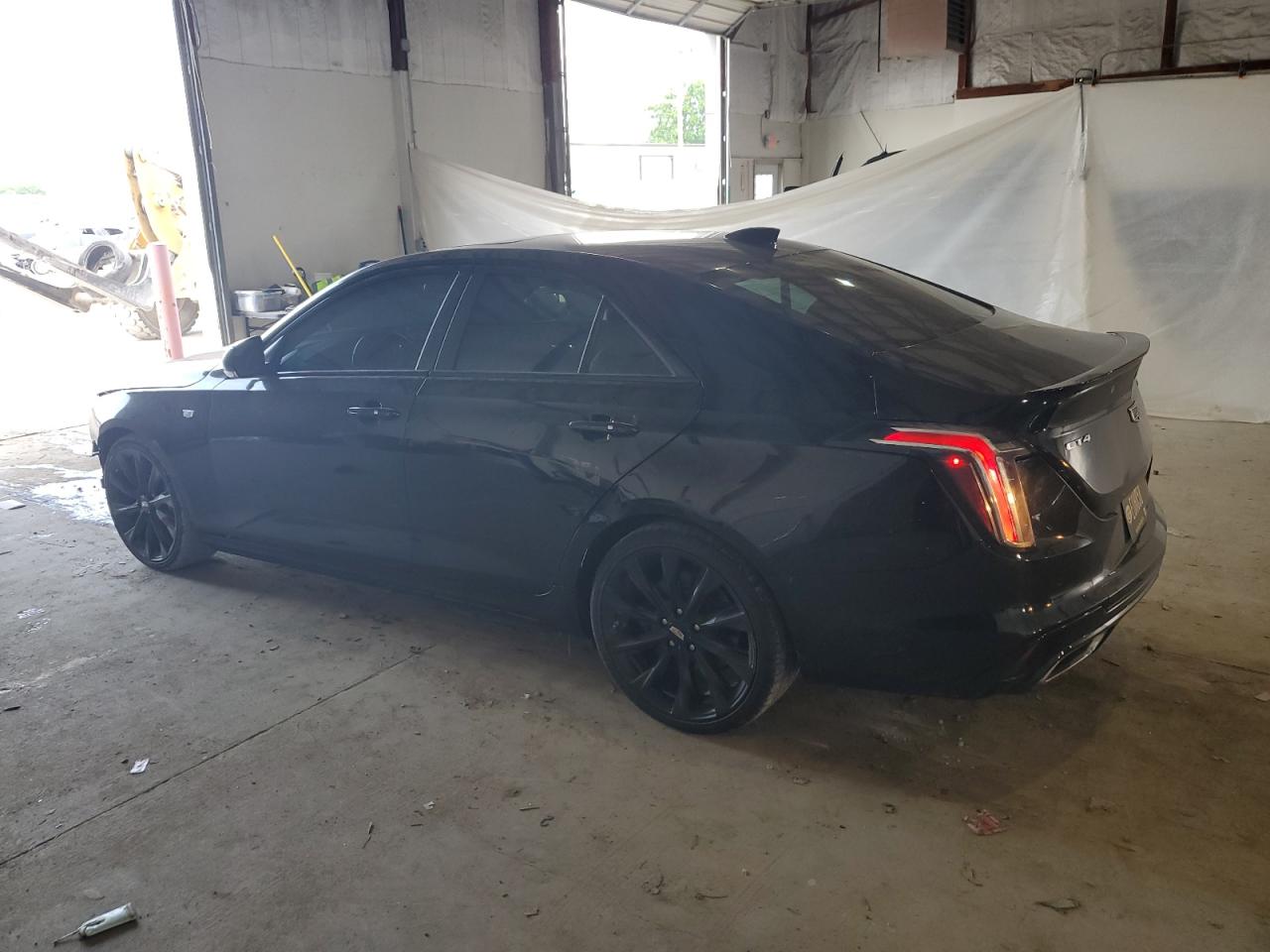 CADILLAC CT4 SPORT