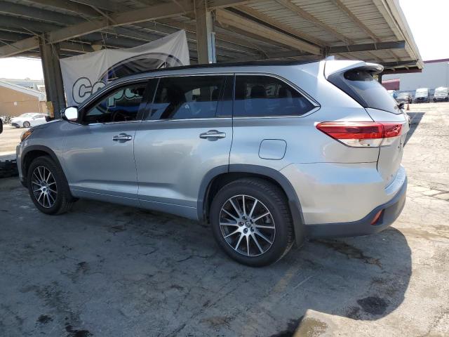 Vin: 5tdjzrfh3hs378169, lot: 59614205, toyota highlander se 20172