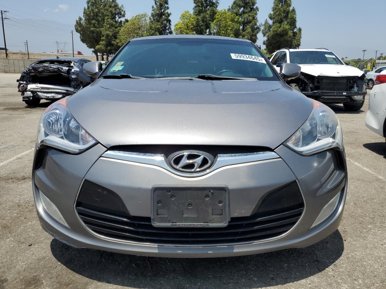 HYUNDAI VELOSTER