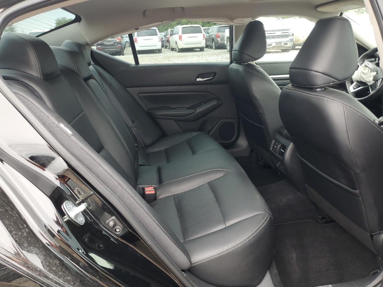 NISSAN ALTIMA PLATINUM