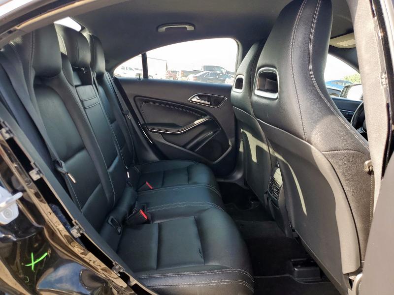 2016 MERCEDES-BENZ CLA 250 4M WDDSJ4GB6GN382963