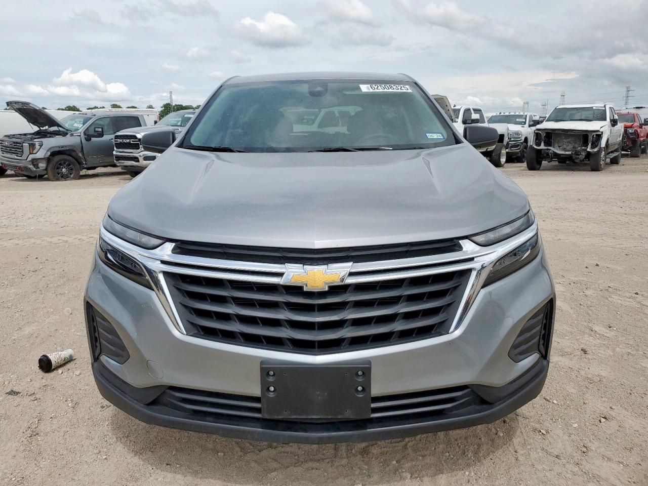 Chevrolet Equinox ls 2024
