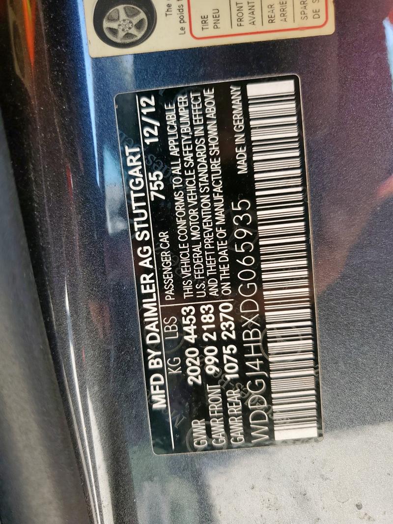 2013 MERCEDES-BENZ C 250 - WDDGJ4HBXDG065935