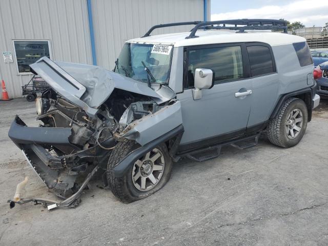 TOYOTA FJ CRUISER 2014 gray 4dr spor gas JTEBU4BF9EK208360 photo #1