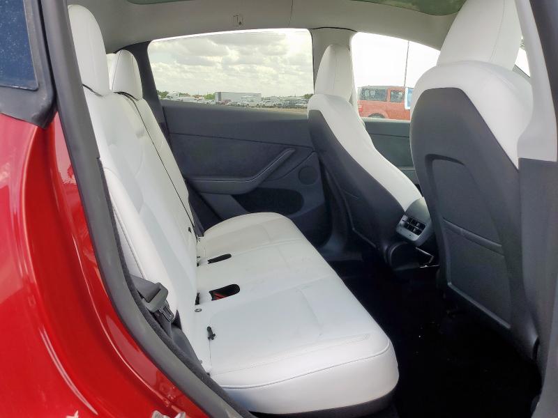 2024 TESLA MODEL Y - 7SAYGDED7RA304605