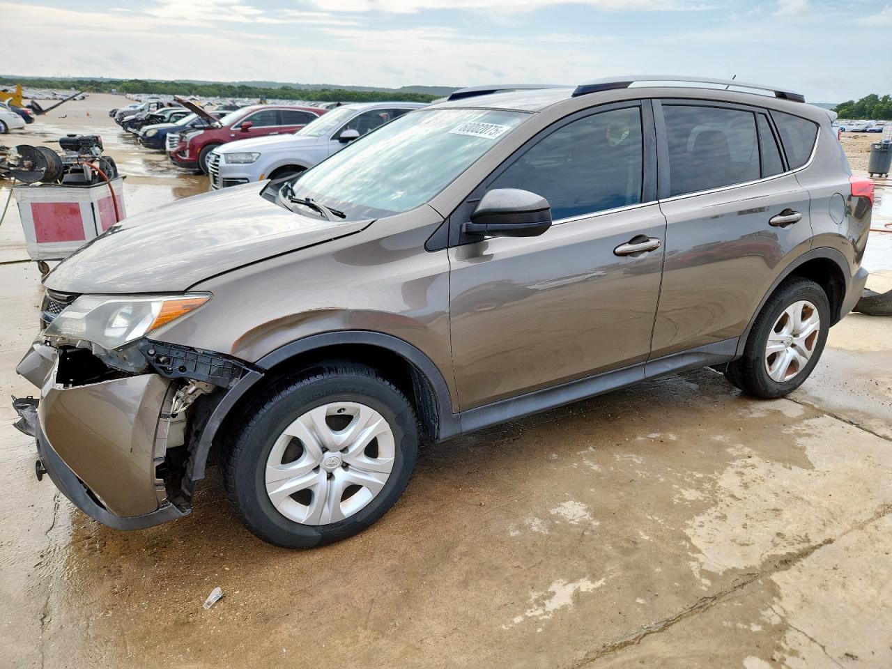 TOYOTA RAV4 LE