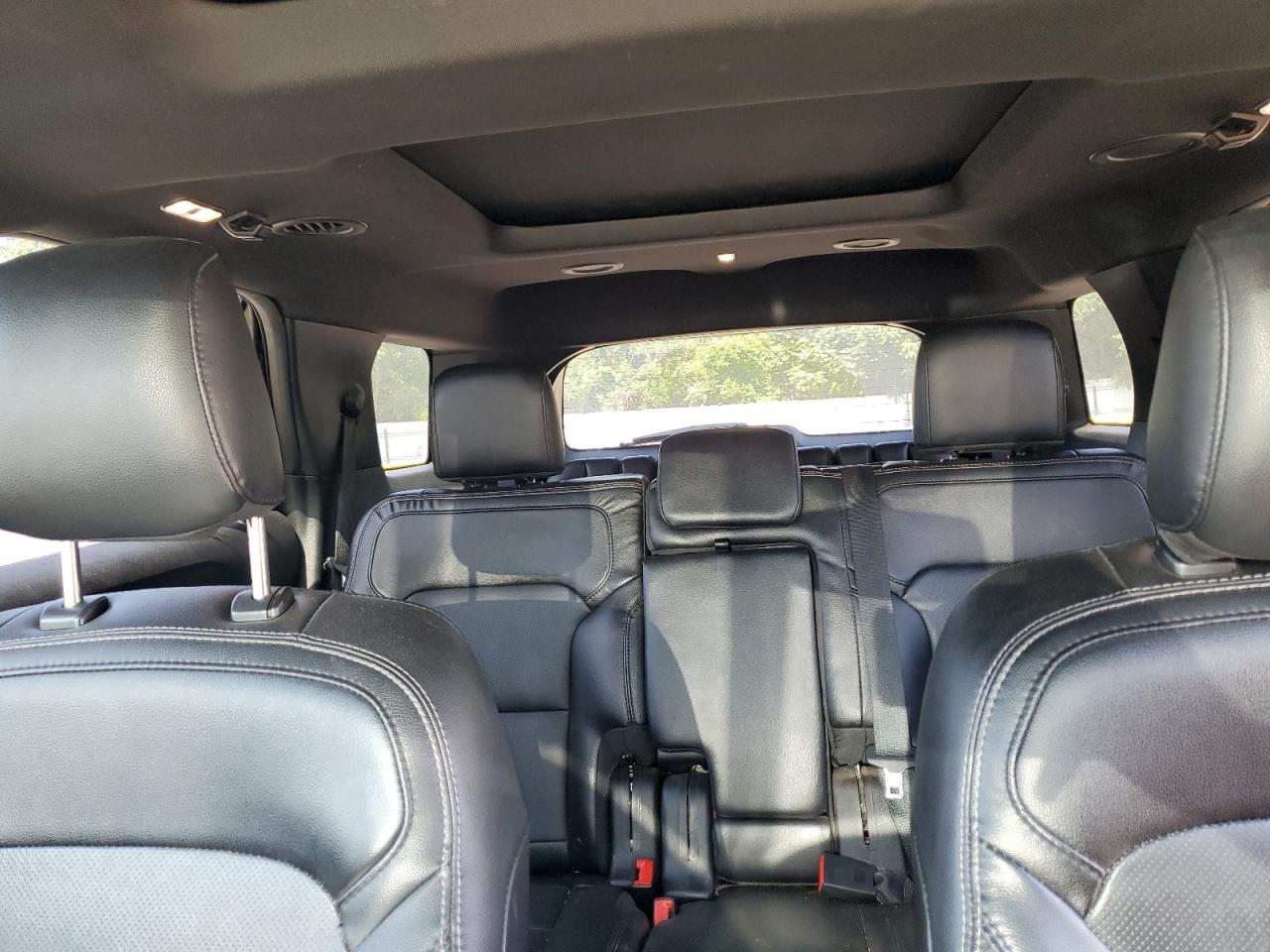 FORD EXPLORER LIMITED