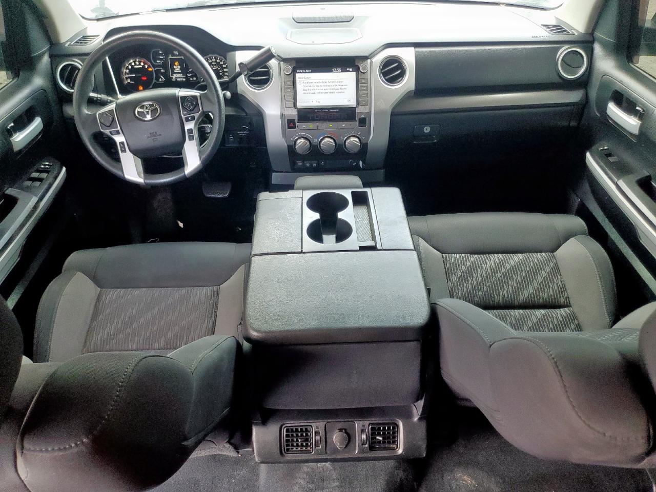 TOYOTA TUNDRA CREWMAX SR5