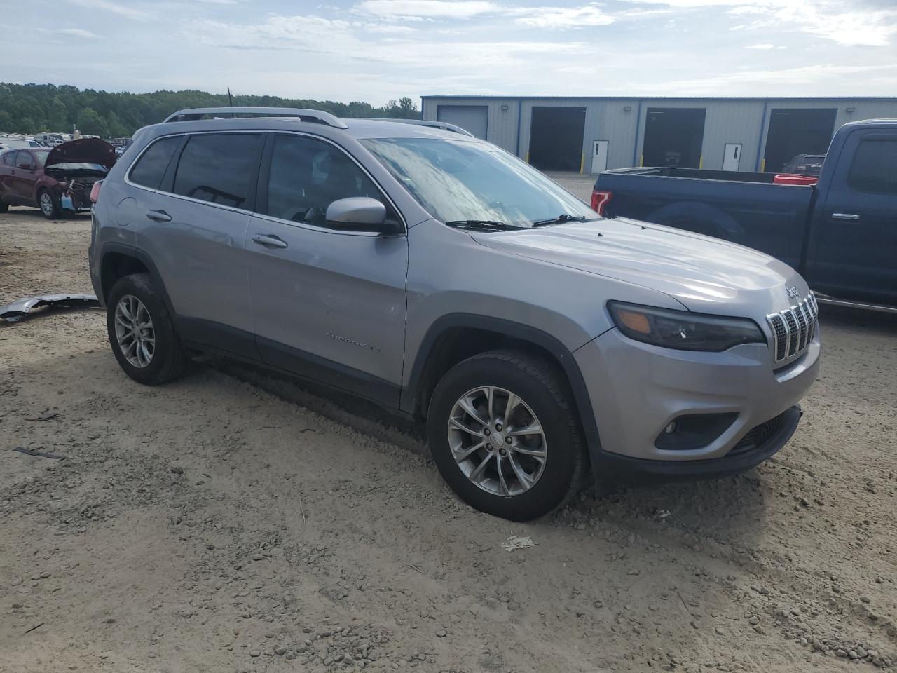 JEEP GRAND CHEROKEE LATITUDE PLUS