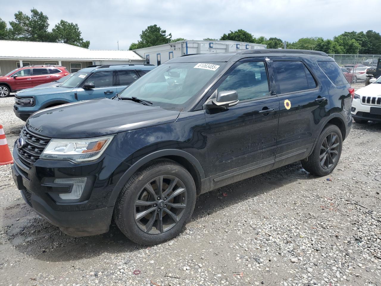 FORD EXPLORER XLT