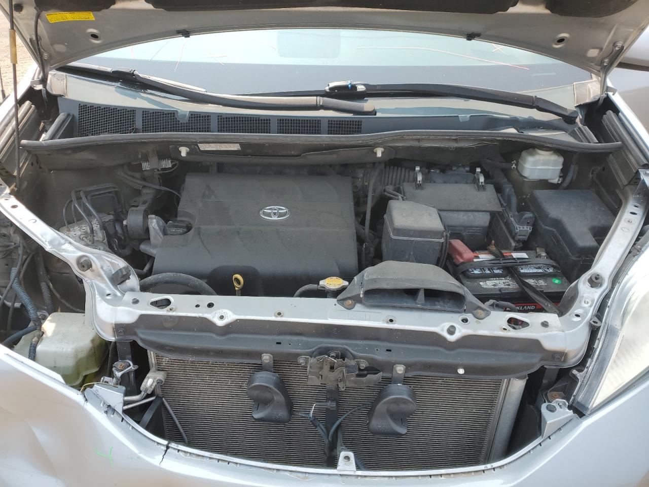 Toyota Sienna 2014