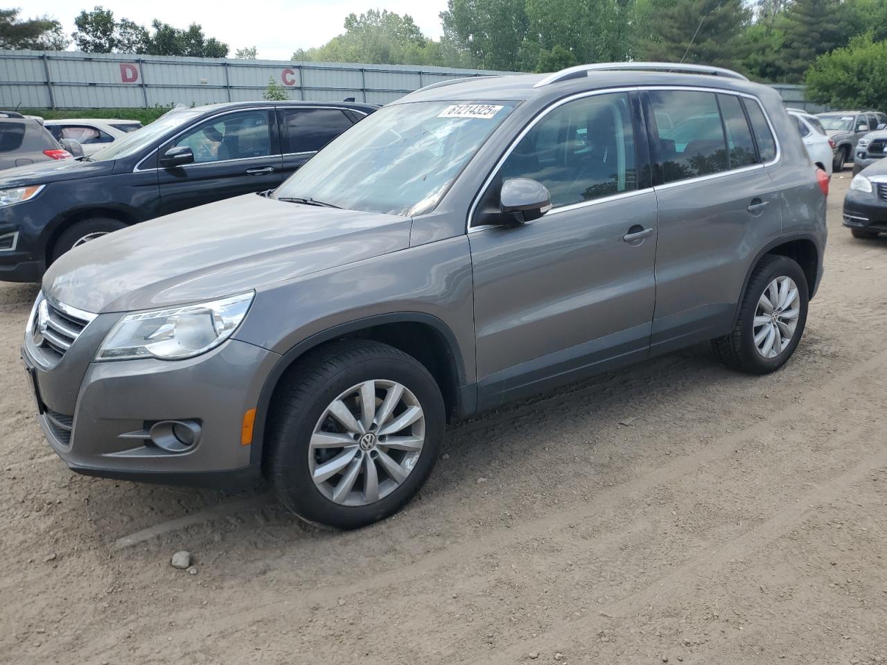 VOLKSWAGEN TIGUAN S