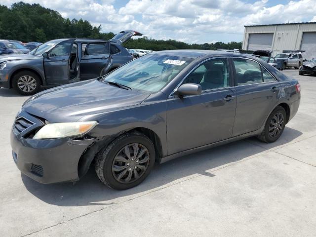 TOYOTA CAMRY BASE