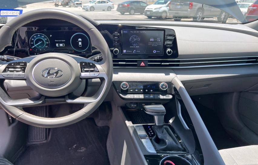 2021 HYUNDAI ELANTRA SE - KMHLS4AG5MU212056
